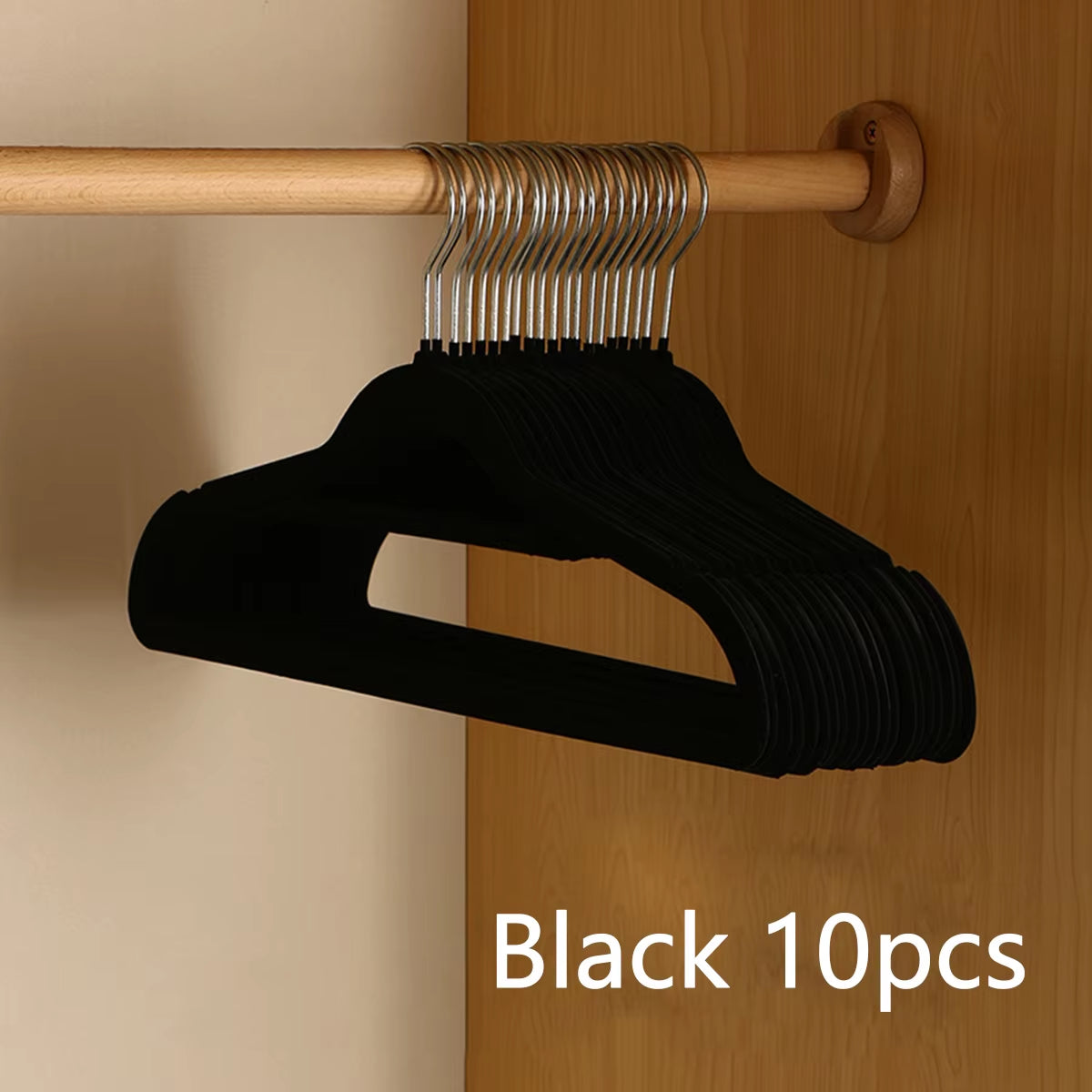 Premium Velvet Hangers – Slim, Non-Slip Space Saving Set